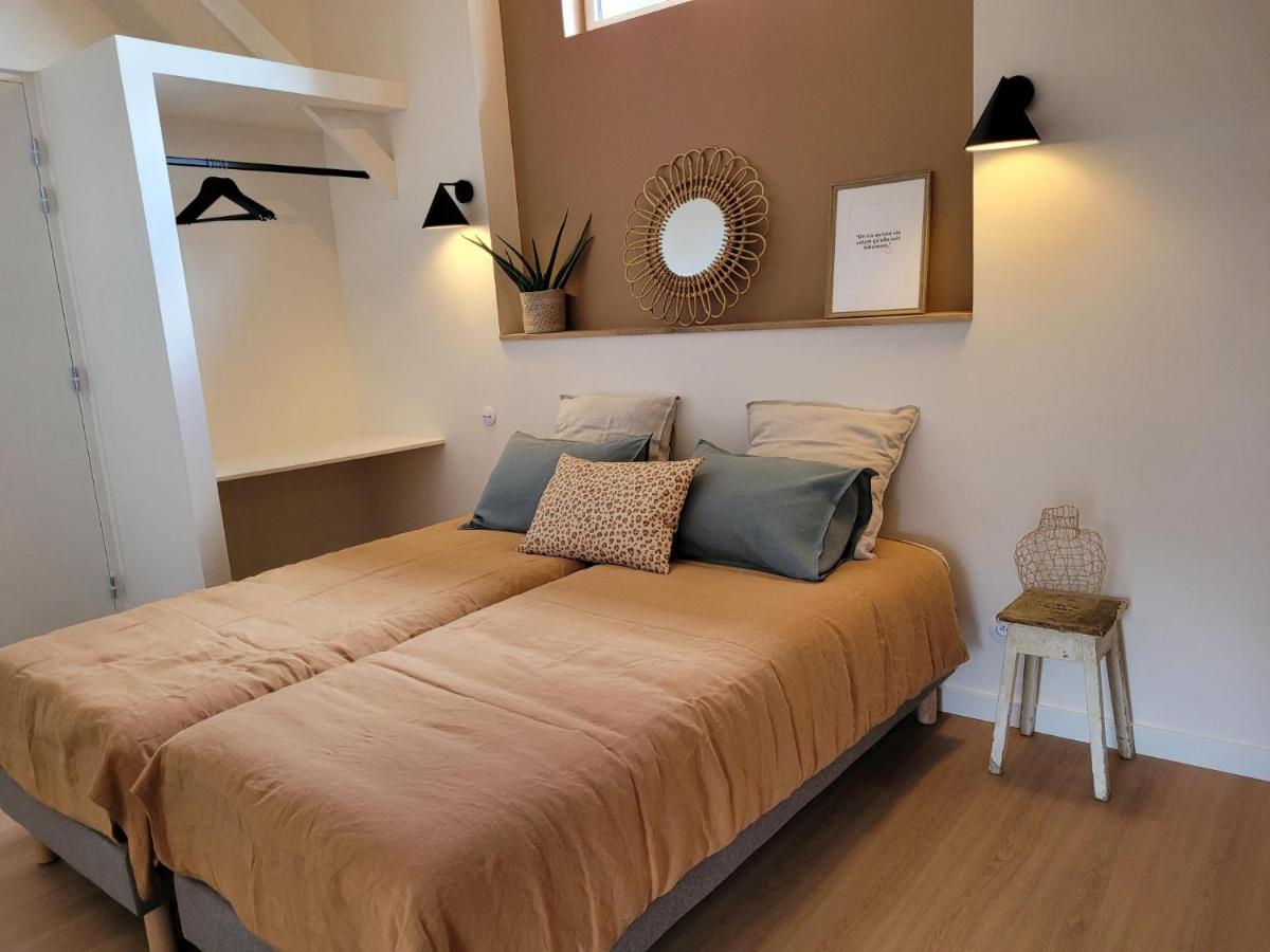 Les Fabulettes Bed & Breakfast Auffay ภายนอก รูปภาพ